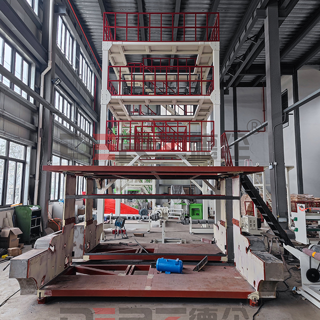 Three-layer Co-extrusion Film Blowing Machine