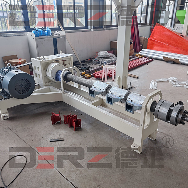 Three-layer Co-extrusion Film Blowing Machine