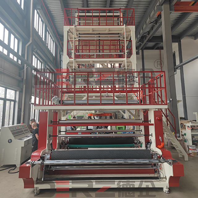 Three-layer Co-extrusion Film Blowing Machine